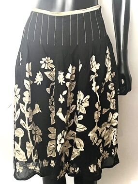 Anthropologie Odille Women's Black Skirt with Appliqué, Size 10, Like new.